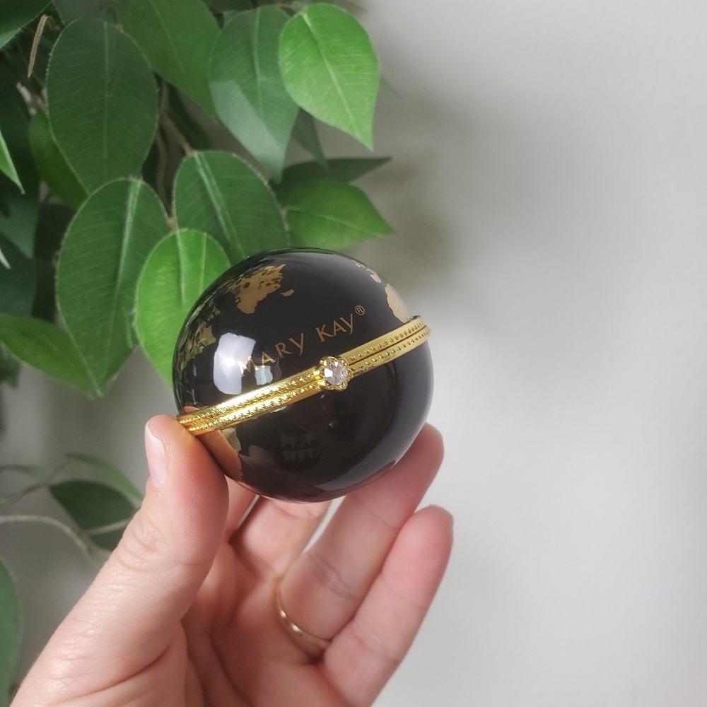 Mary Kay Black Gold Globe Trinket Box 50th Anniversary NEW